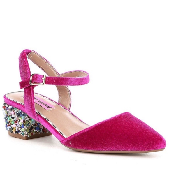 Betsey Johnson Shoes - Betsey Johnson Lena Velvet Block Heels 9.5